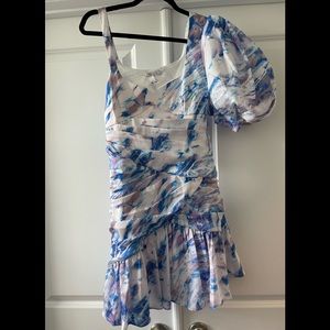 Nuuly dress size medium
